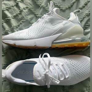 Nike Air Max 270 “White/Gum” Men’s 12.5 — Excellent Condition